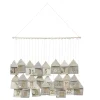 Calendrier de l'avent beige suspendu