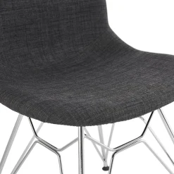 Chaise design 'DECLIK' gris foncé avec pieds en métal chromé