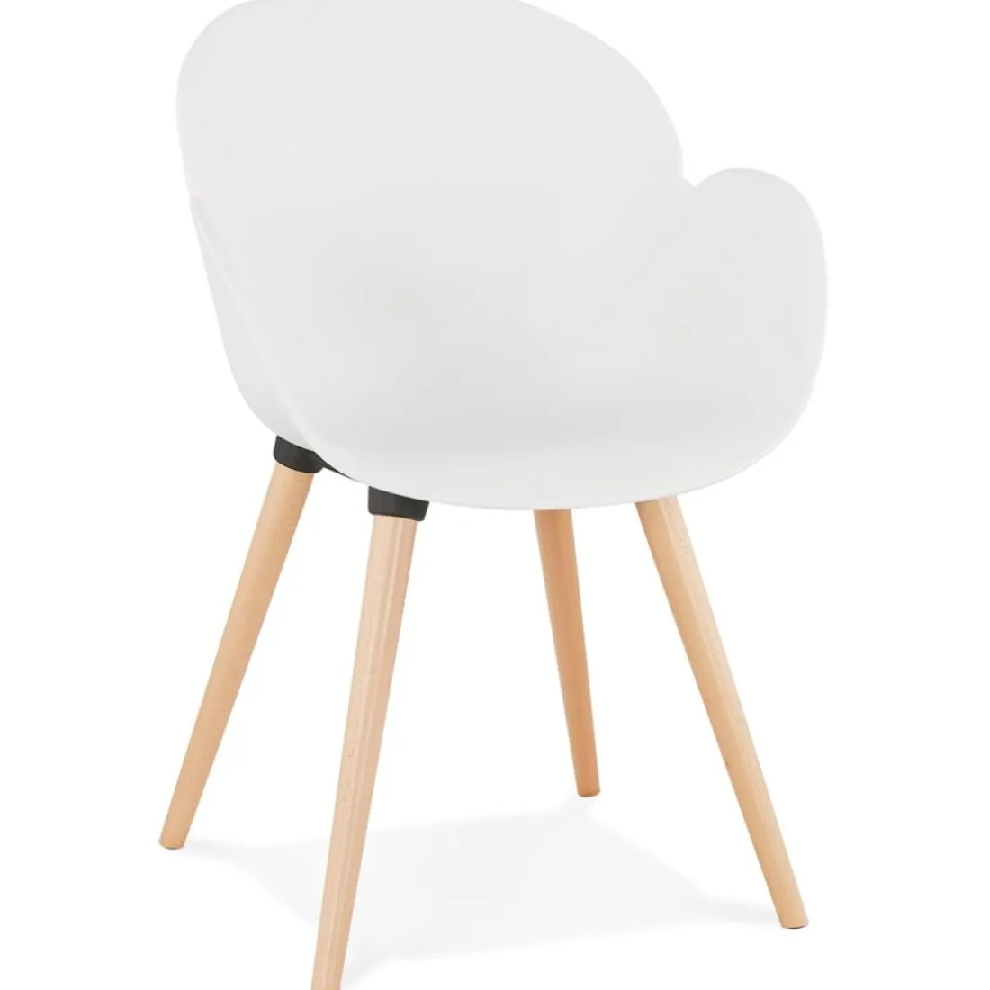 Chaise design scandinave 'PICATA' blanche avec pieds en bois
