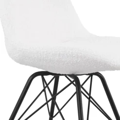 Chaise design 'VIOLETTE' en tissu bouloché blanc style industriel
