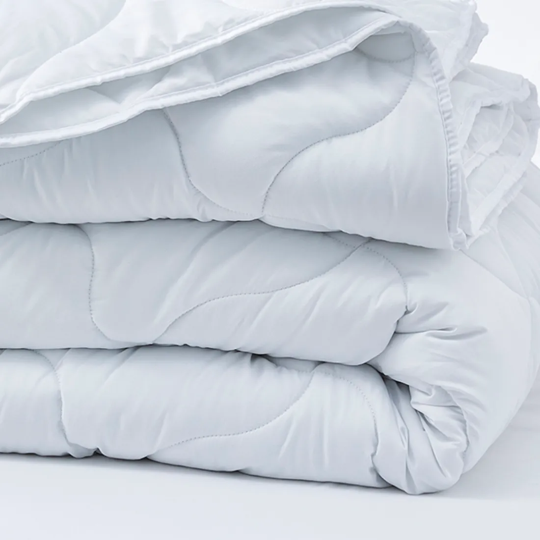 Couette 4 Saisons Polyester TODAY Essential