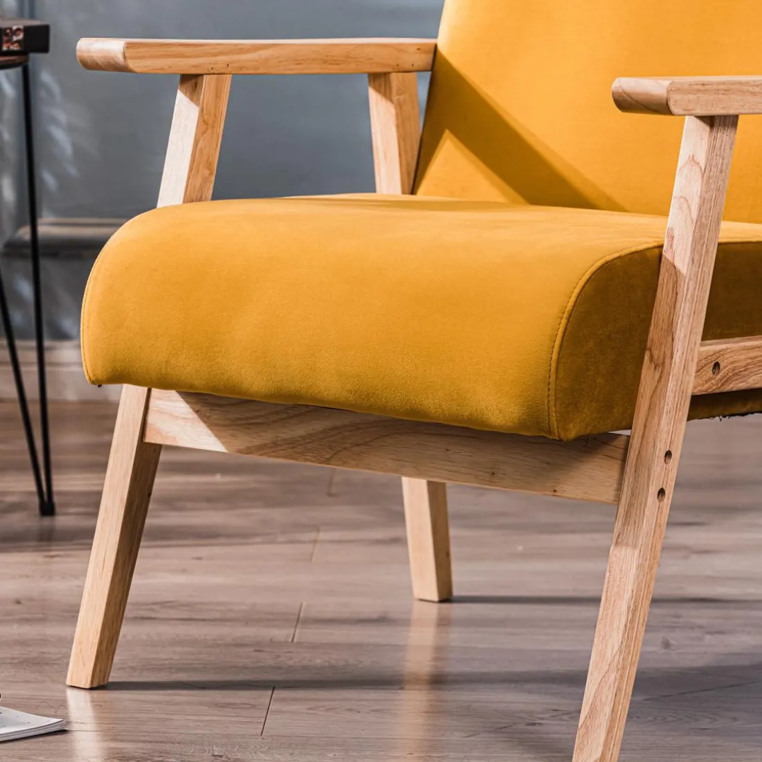 Fauteuil de Salon Scandinave avec Structure Bois LOUIS-JAUNE