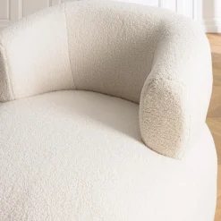 Fauteuil en tissu bouclette écru assise arrondie GASTON