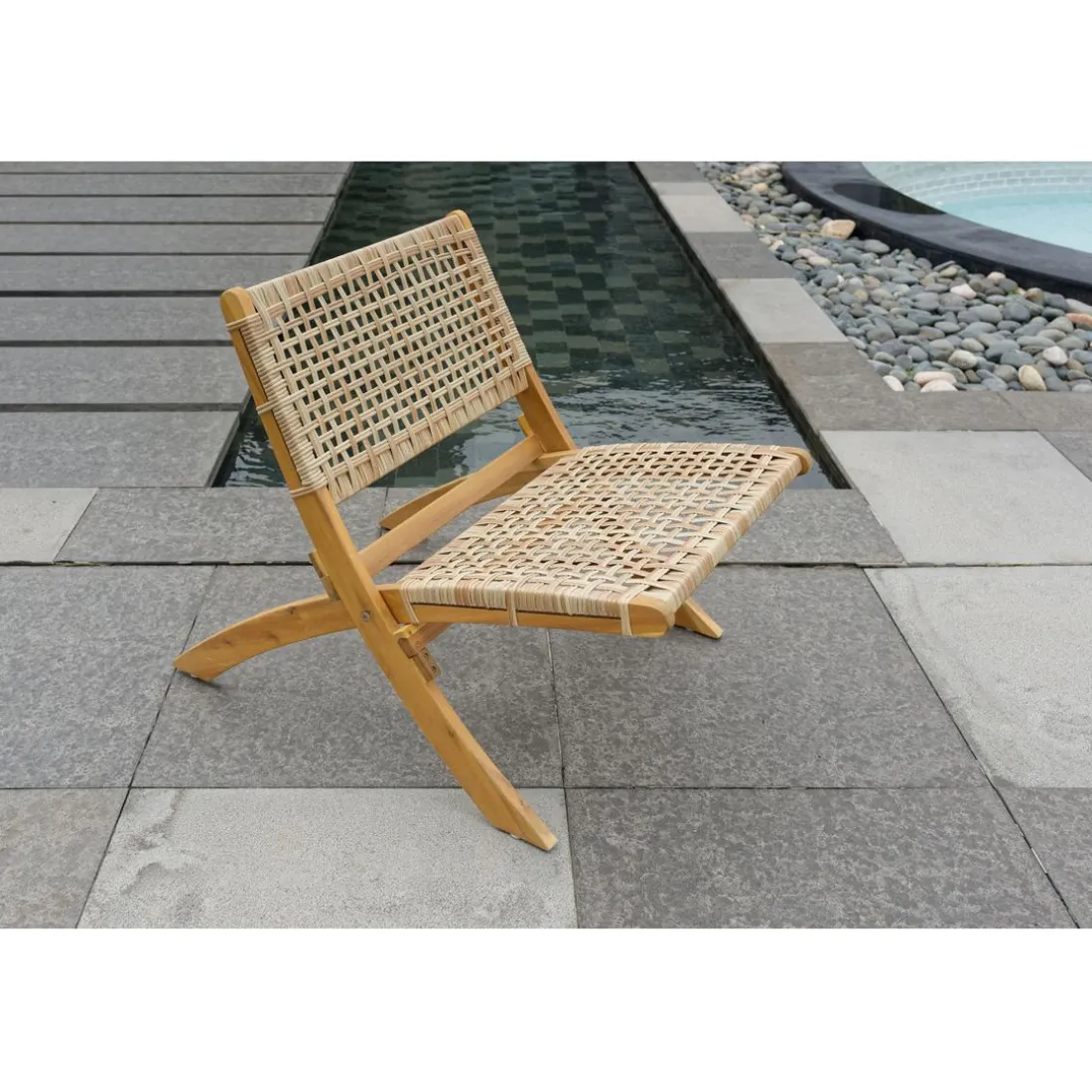 Fauteuil intérieur extérieur en acacia massif et corde marron