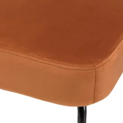 Fauteuil métal noir assise velours orange ambré dossier rotin
