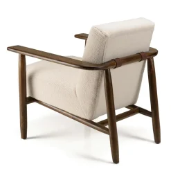 Fauteuil tissu bouclette écru structure et accoudoirs en bois GASTON