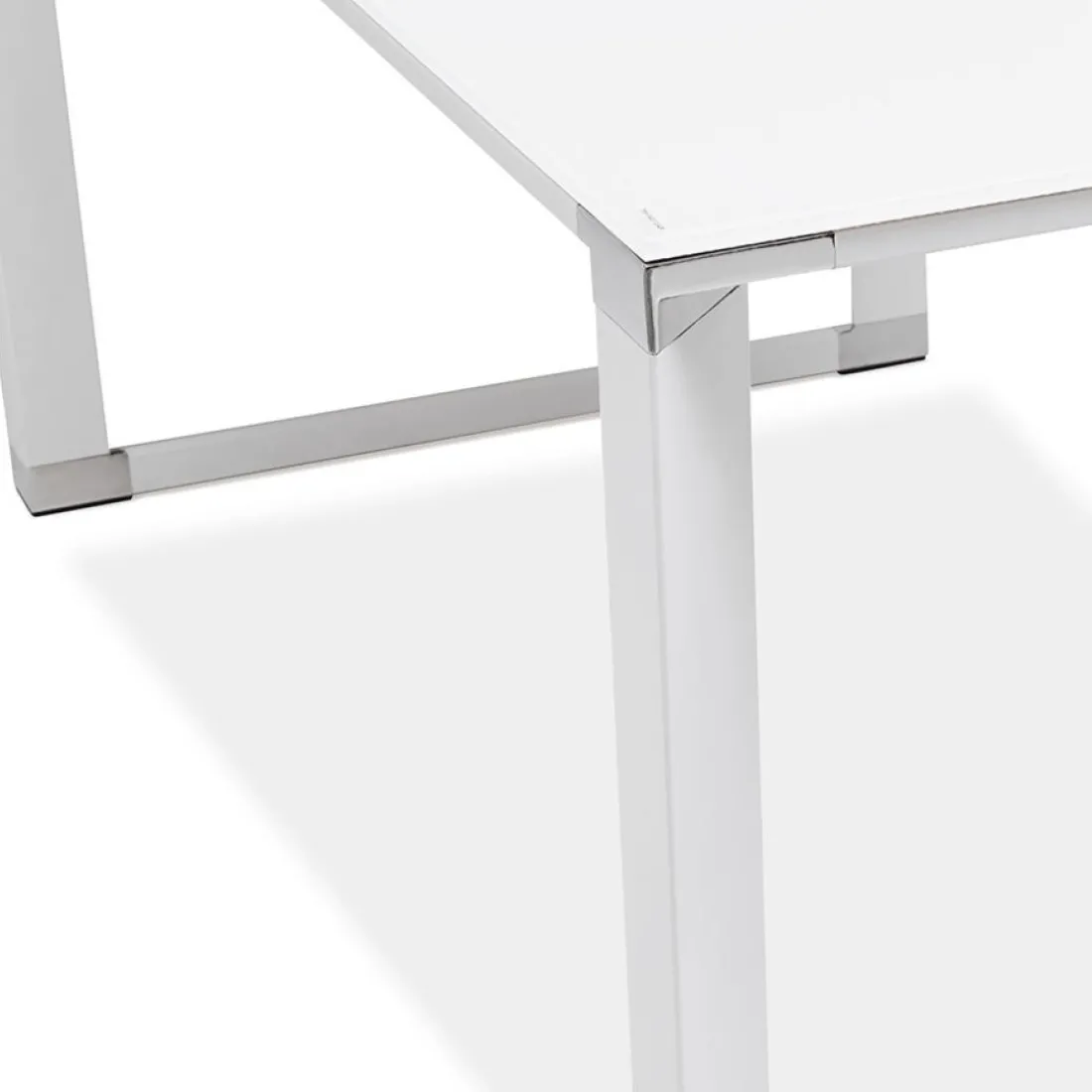 Grand bureau de direction en angle 'XLINE' en verre blanc