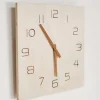 Horloge contreplaquée carrée - Simplicity