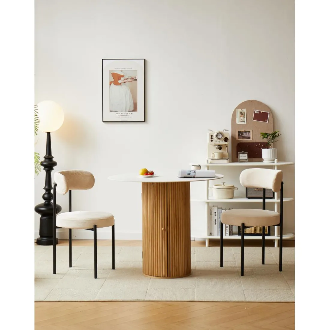 La table à manger HAVANA avec son design rustique et épuré facile à monter pour 4 personnes