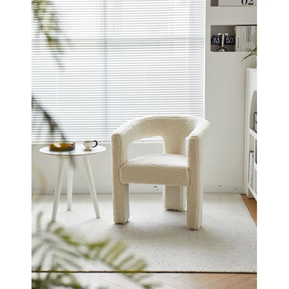 Le Fauteuil ARUSHA design moderne Blanc