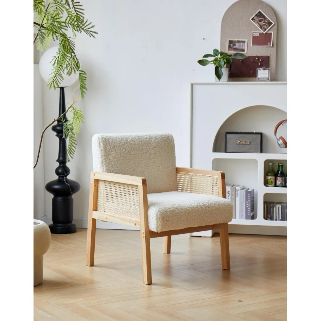Le fauteuil de salon BORGO avec design scandinave Blanc