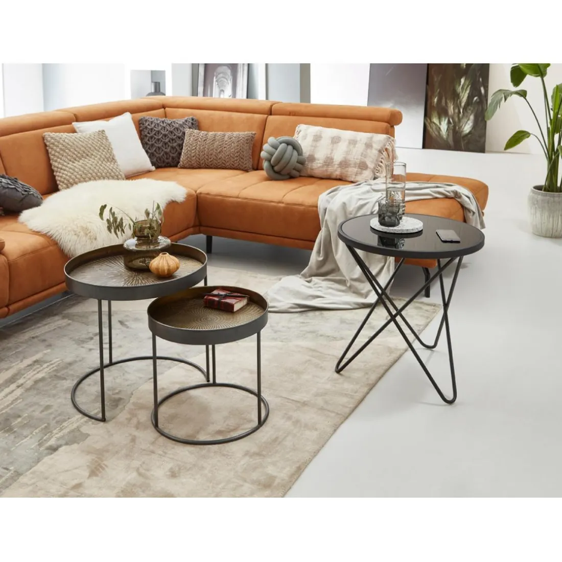 Lot de 2 tables d'appoint plateau métal cuivre