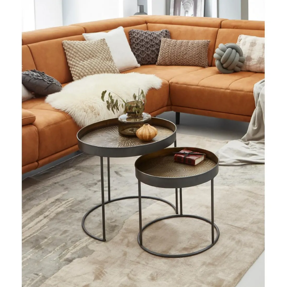 Lot de 2 tables d'appoint plateau métal cuivre