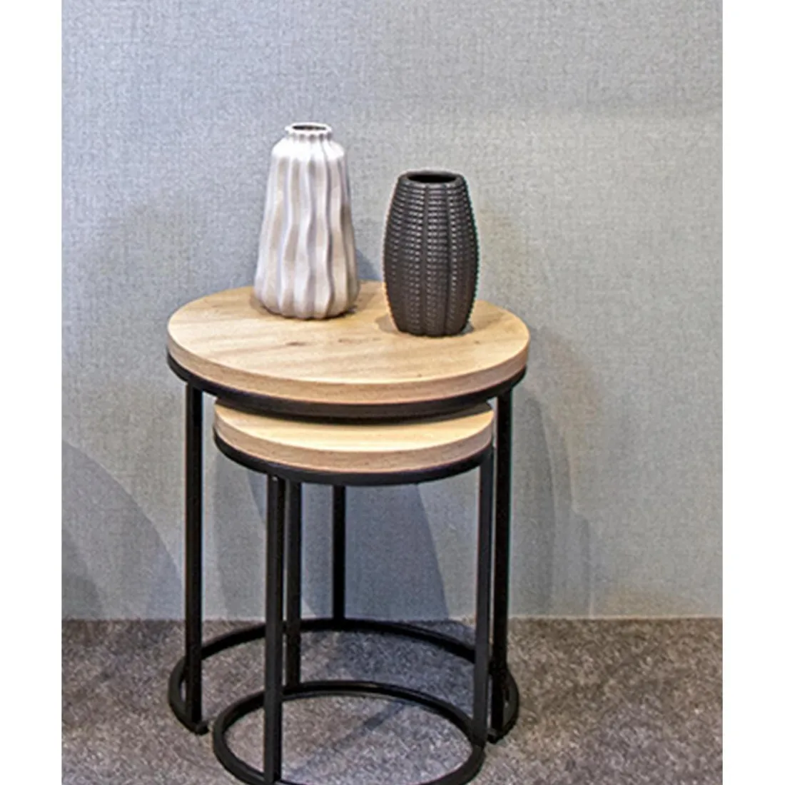 Lot de 2 tables d'appoint ronde plateau en décor chène
