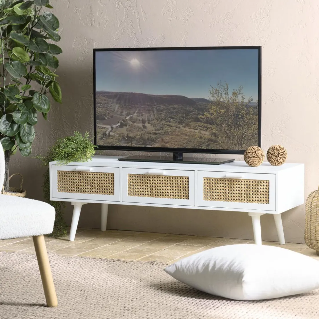 Meuble TV blanc 3 tiroirs cannage naturel