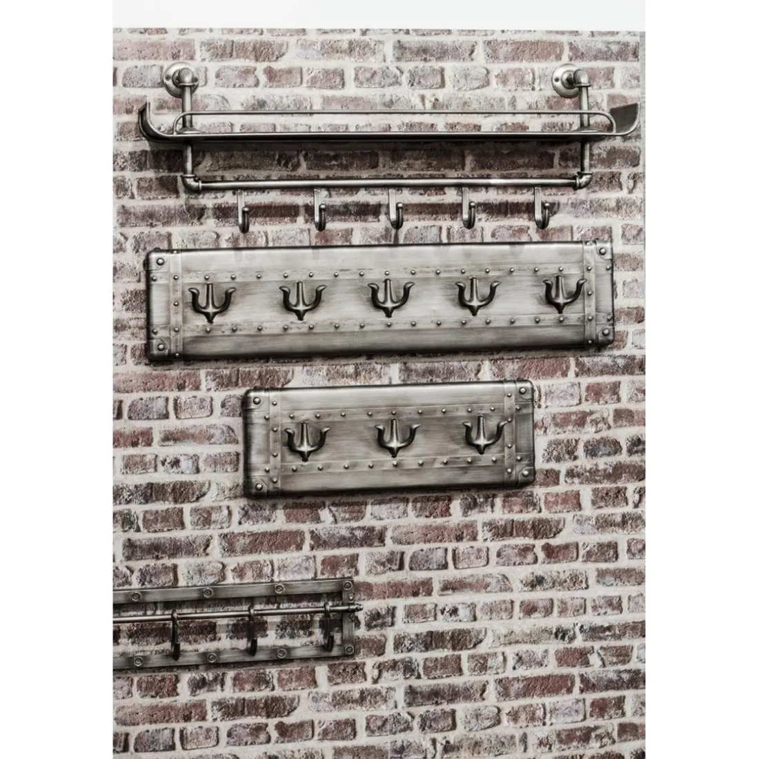 Portant mural en métal avec 5 crochets et rangement supplémentaire anthracite