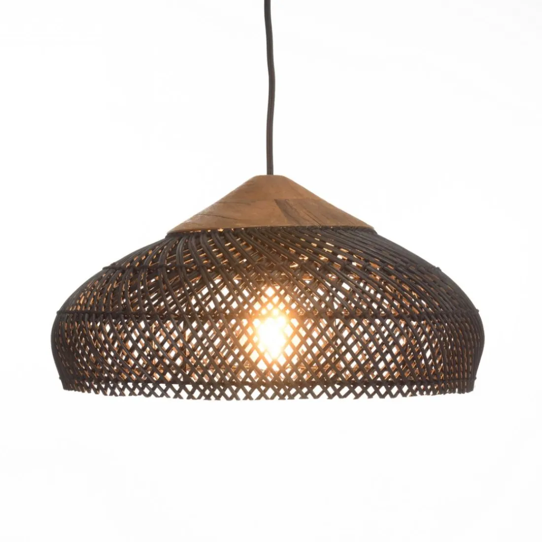 Suspension en rotin couleur noire et teck recyclé SIXTINE