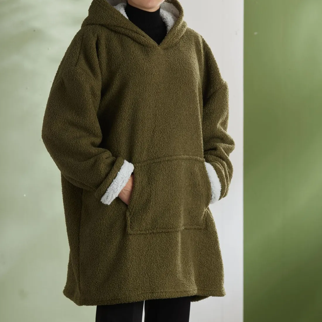 Sweat Plaid Bouclette CAPUCHE en Polyester 70 x 87 MATCHA Celadon