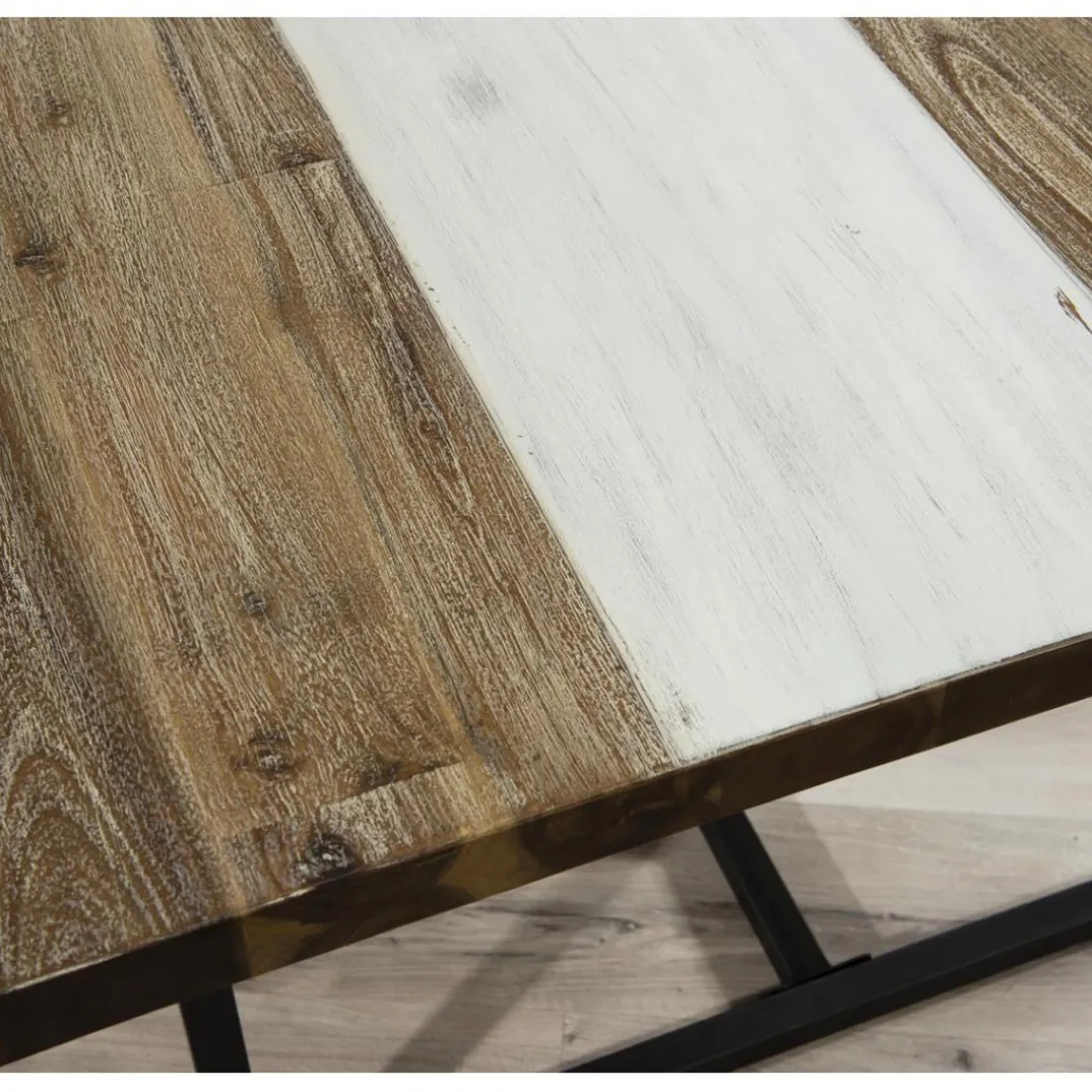 Table À Manger LEANDRE Bois Et Pieds En Métal 200 X 100 Cm