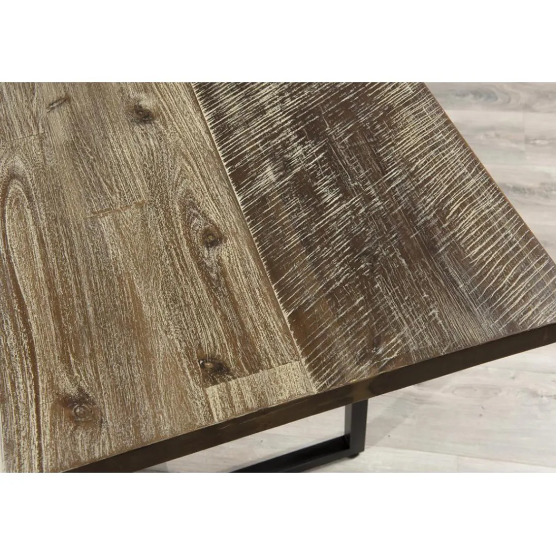 Table À Manger LEANDRE Bois Et Pieds En Métal 200 X 100 Cm
