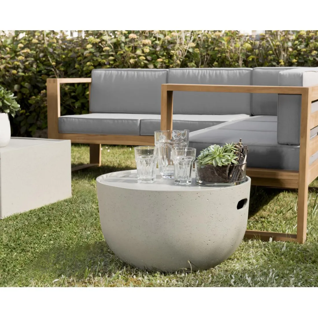 Table basse de jardin ronde 58x58 cm béton