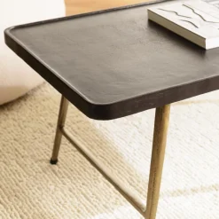 Table basse rectangulaire en Aluminium plateau Noir et pieds Dorés JOHAN