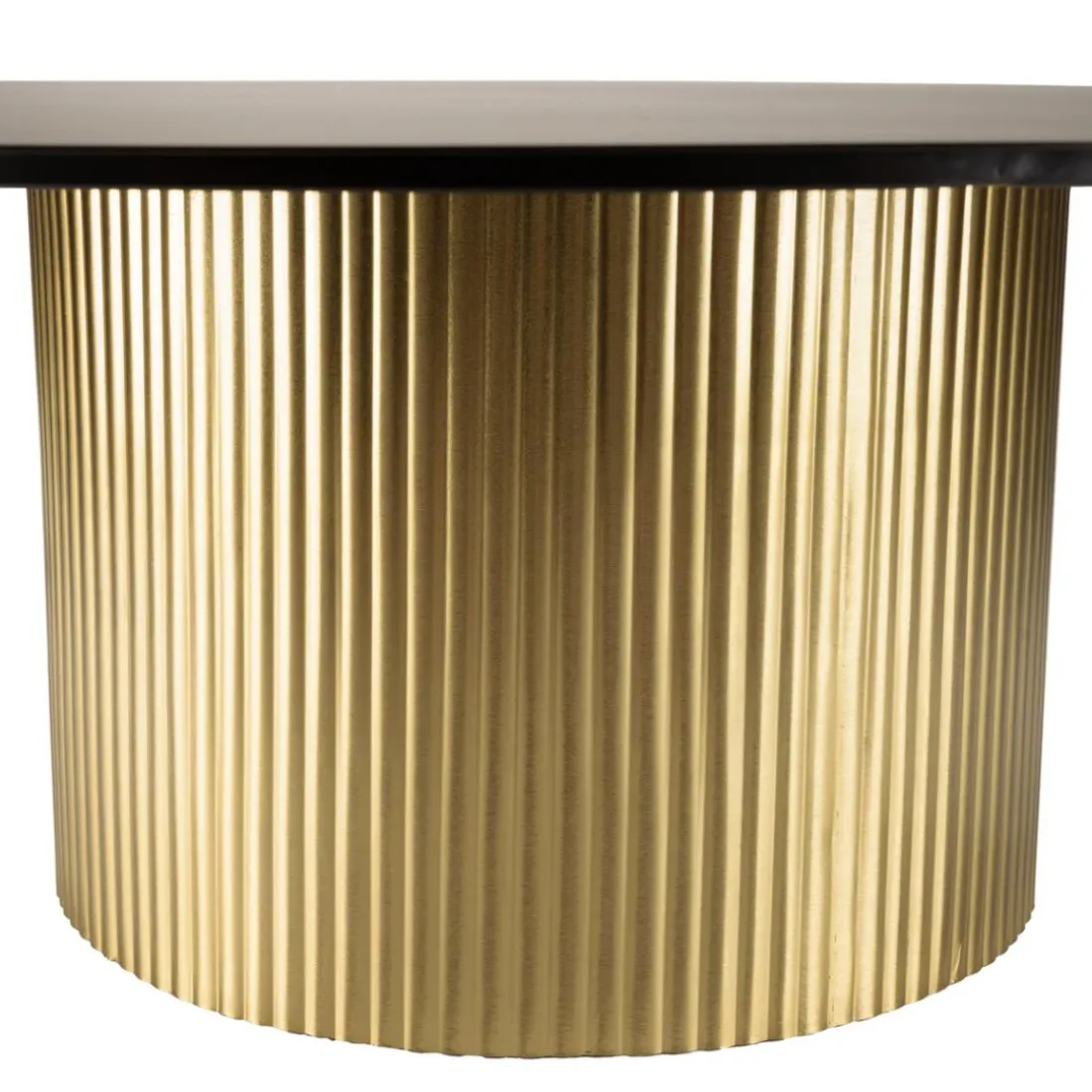 Table basse ronde avec plateau en Fer noir et pied strié Doré JAMES