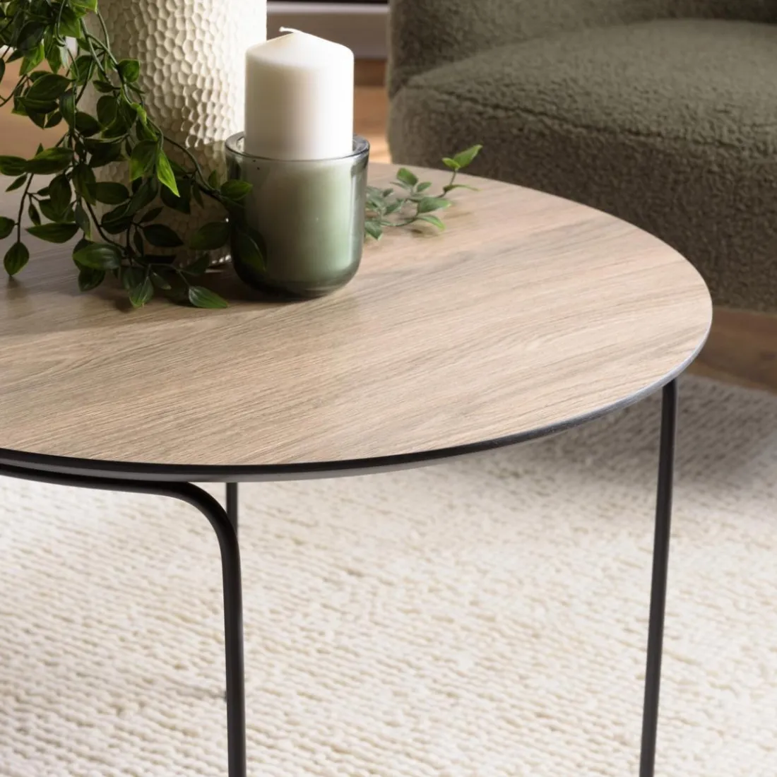 Table basse ronde couleur mocha, pieds métal noir JULIA