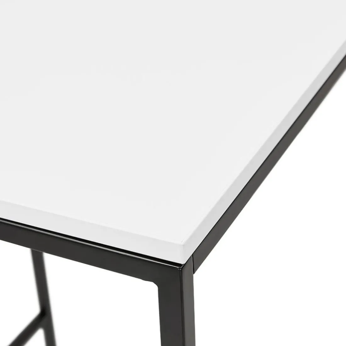 Table haute style industriel 'ORTOS' avec plateau blanc et structure noire idéale pour les professionnels