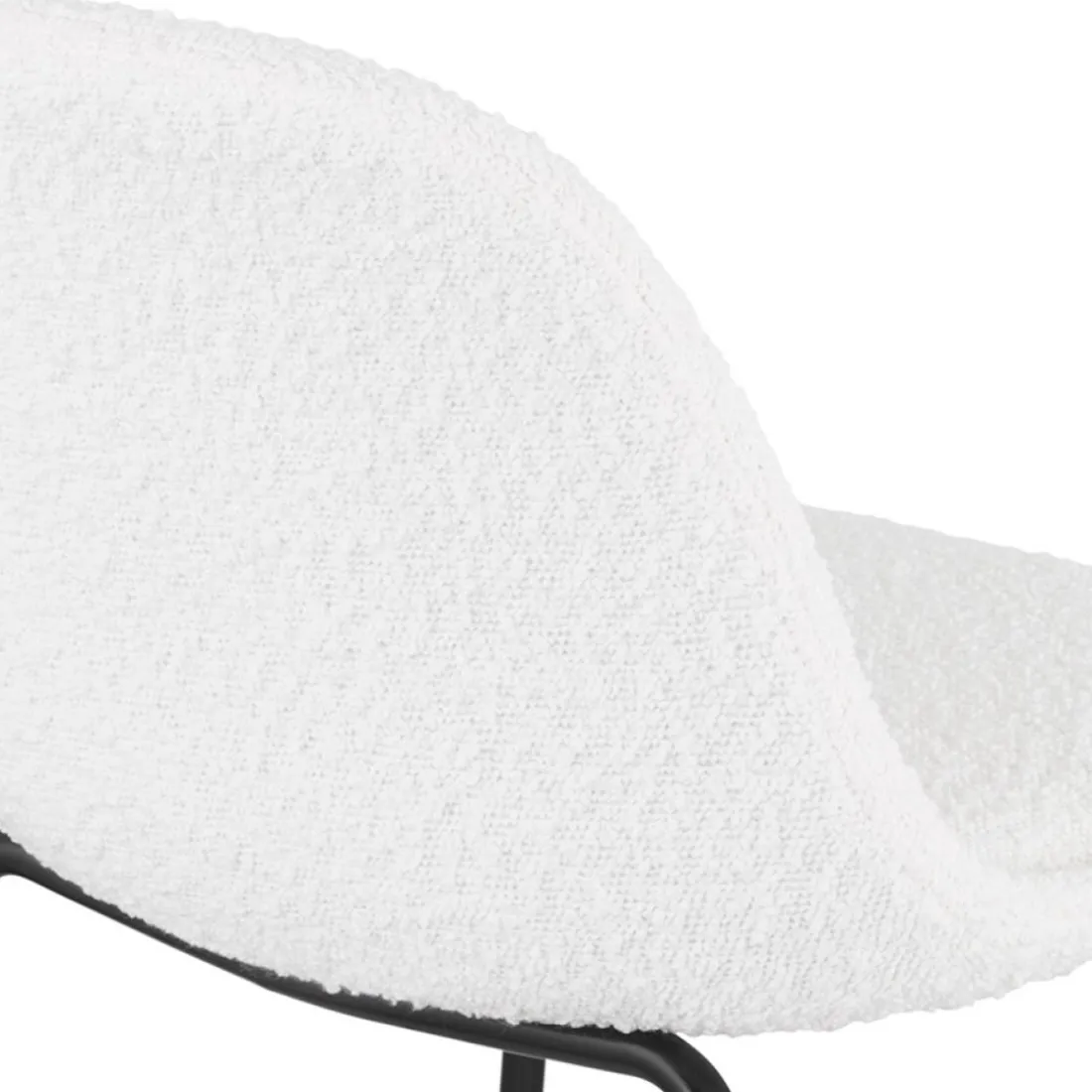 Tabouret snack mi-hauteur 'PLUMAR MINI' en tissu bouclé blanc et pied en métal noir