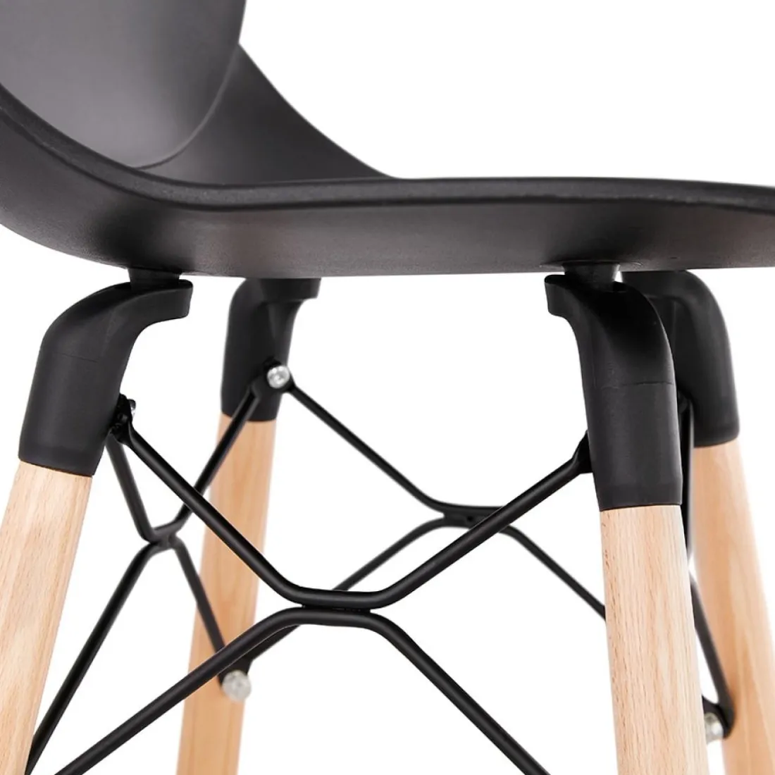 Tabouret snack mi-hauteur 'COSMIK MINI' noir style scandinave