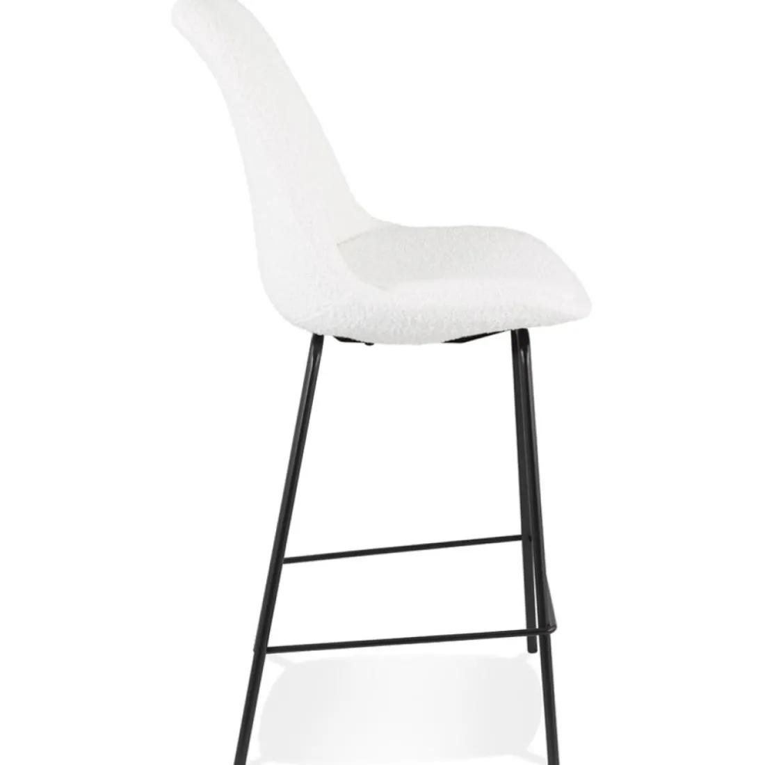 Tabouret snack mi-hauteur 'LEONIE MINI' en tissu bouloché blanc et pied en métal noir