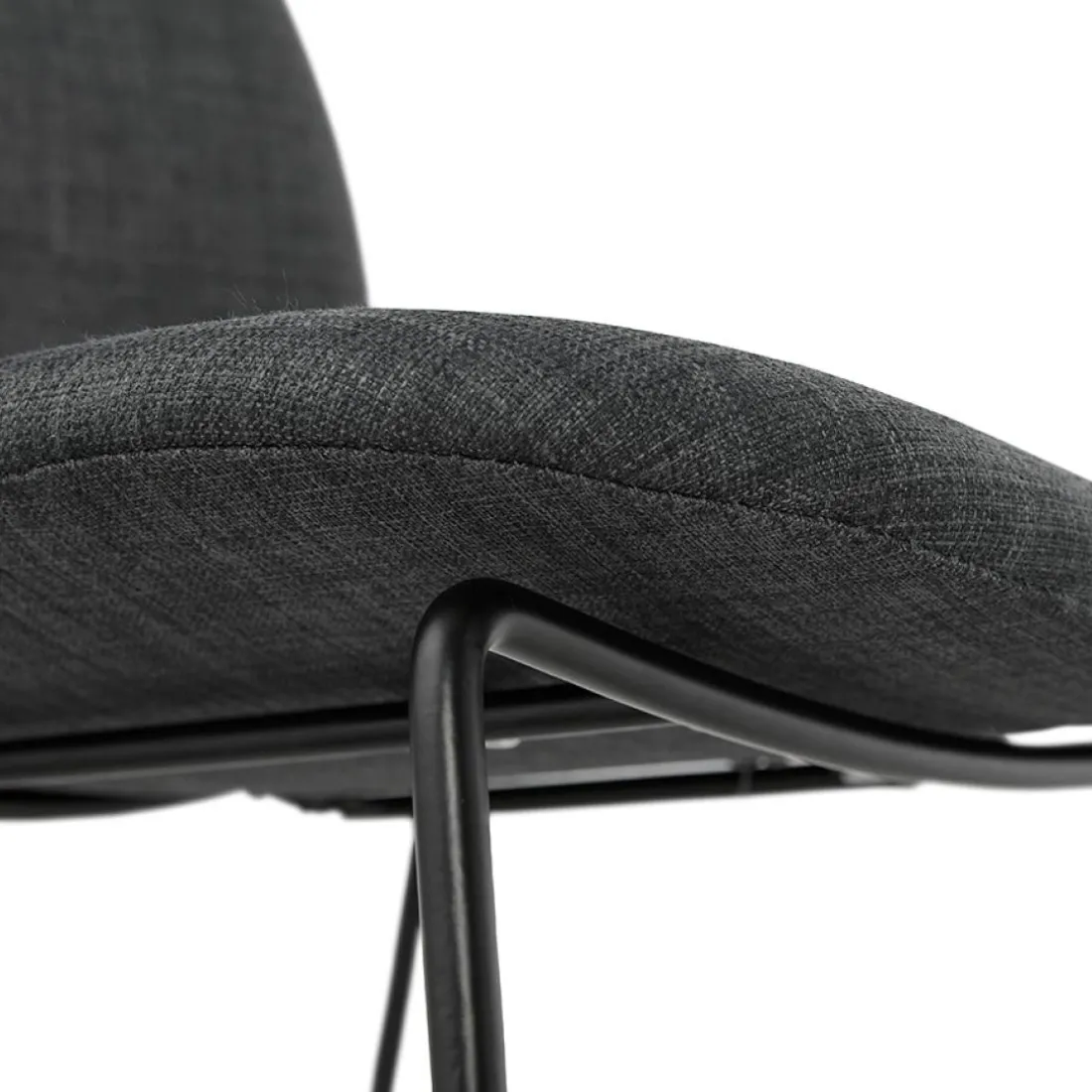 Tabouret snack mi-hauteur 'EKTOR MINI' en tissu gris foncé empilable