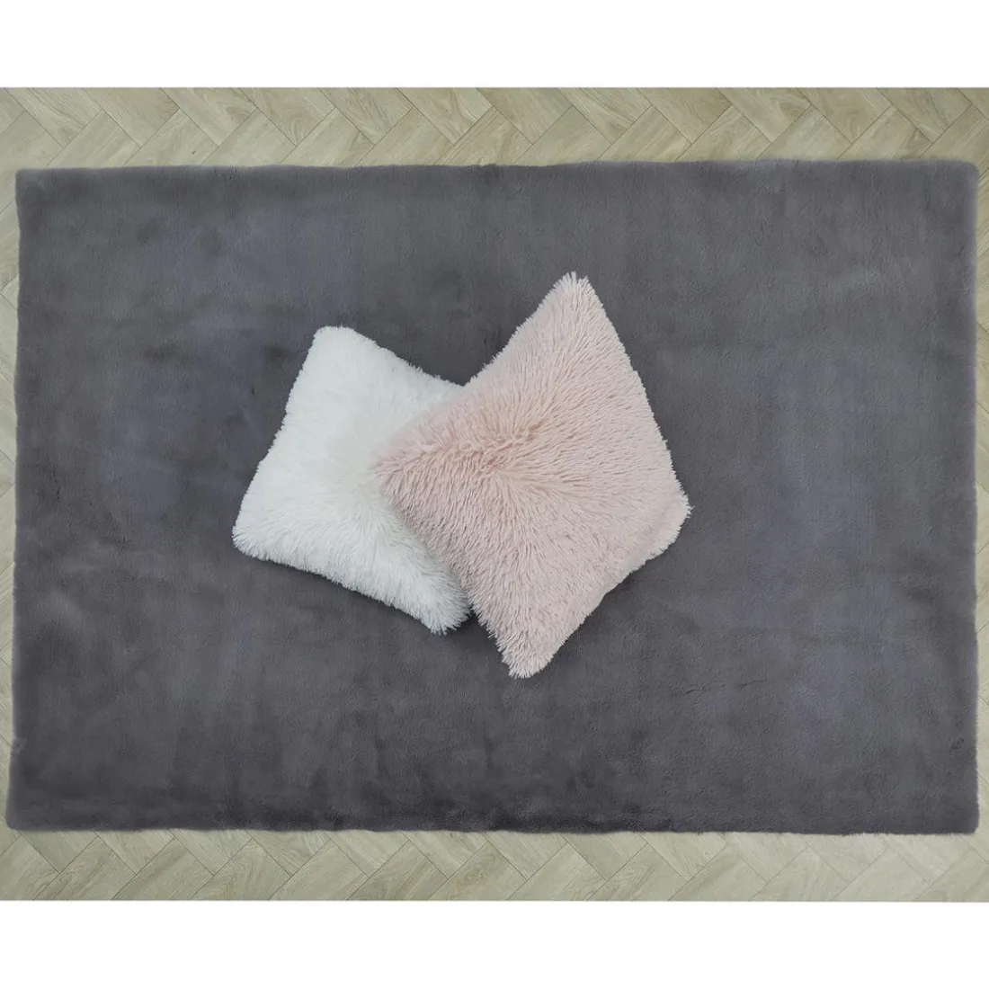 Tapis Imitation Poil Fin Gris 120x170cm en polyester
