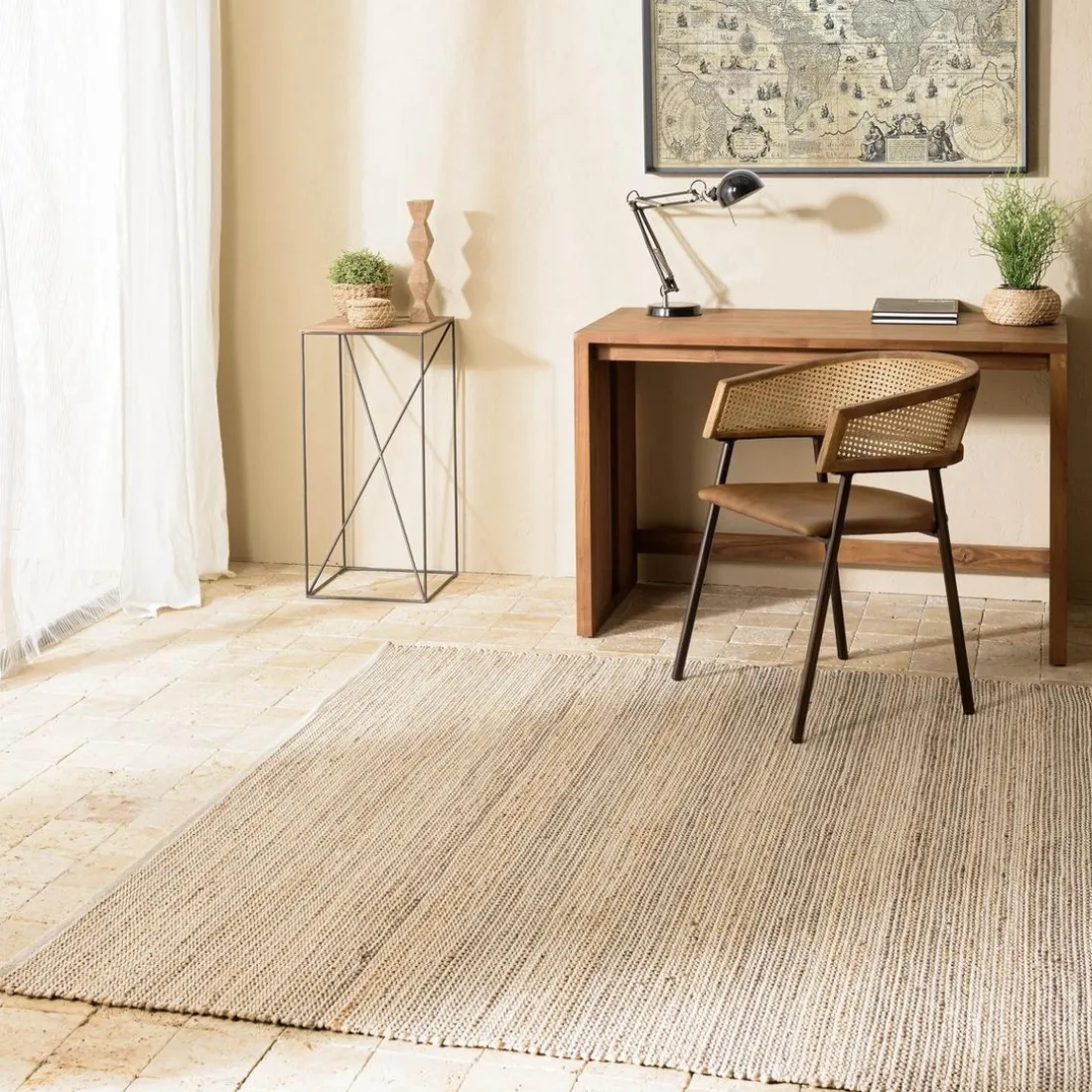 Tapis rectangulaire en jute et coton couleur sable/ivoire/noir QUENTIN