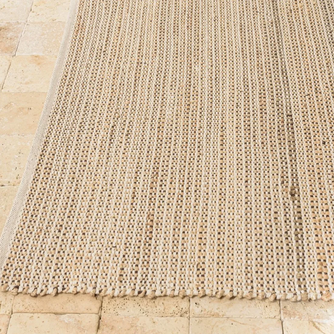Tapis rectangulaire en jute et coton couleur sable/ivoire/noir QUENTIN
