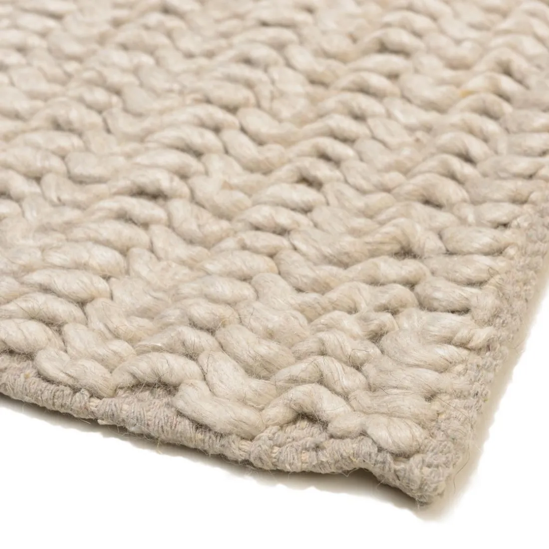 Tapis rectangulaire en laine tissée couleur beige QUENTIN