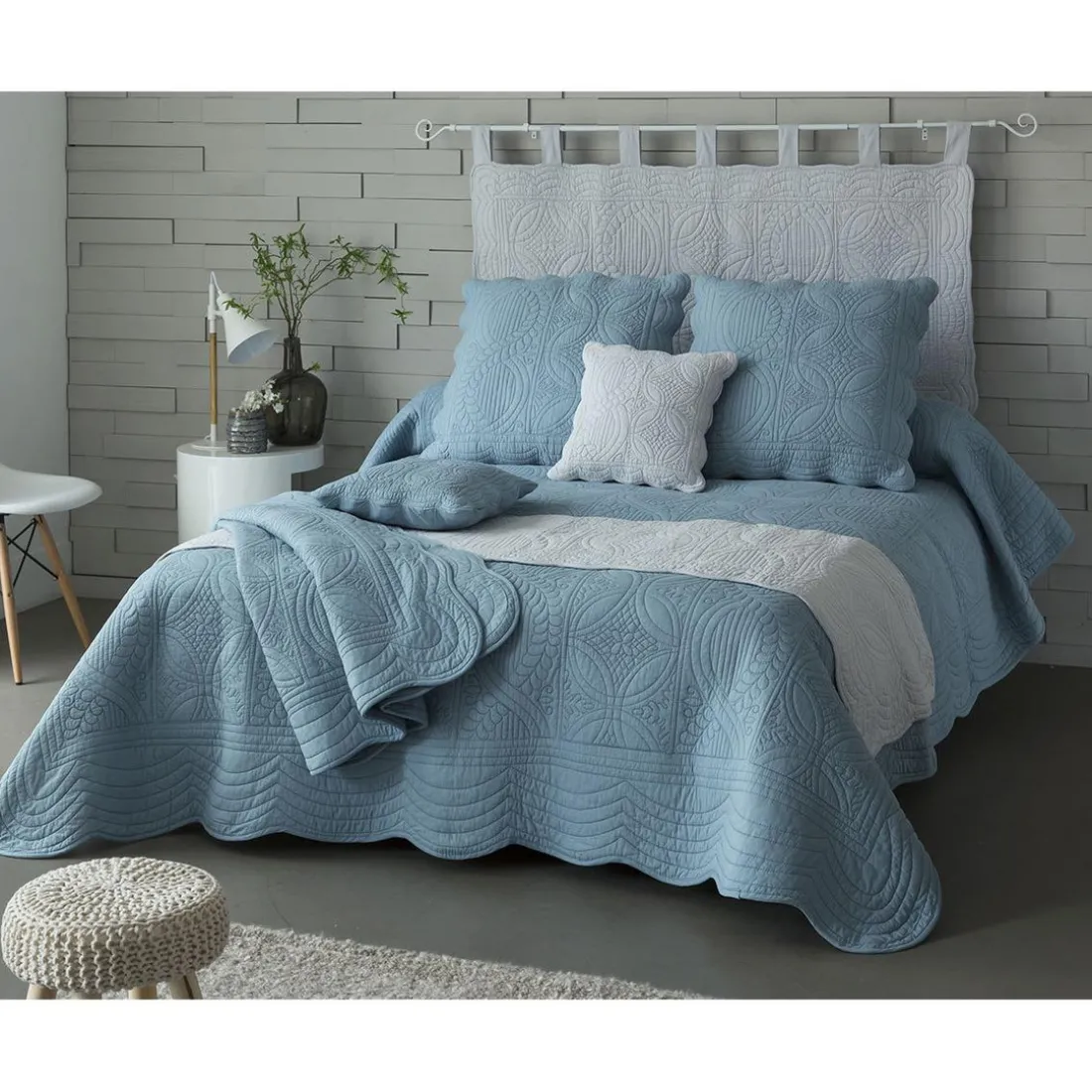 Tête de lit en boutis uni pur coton - bleu grisé